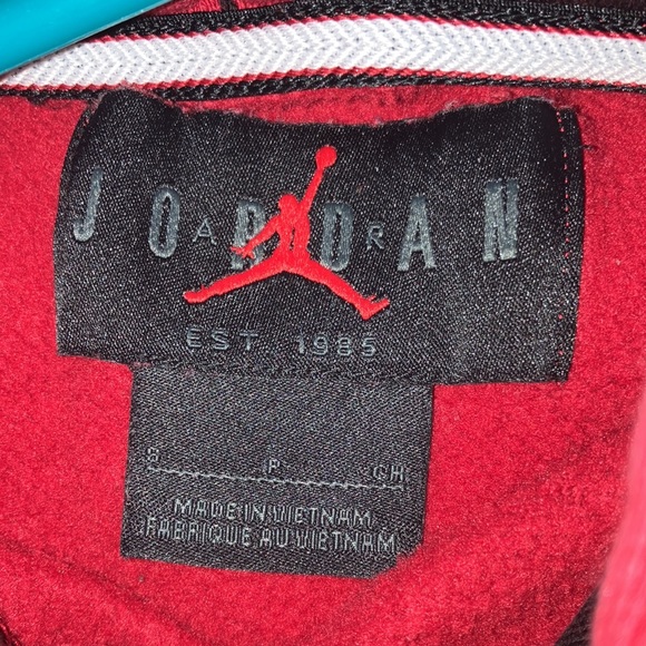 Jordan sweader for sale - Picture 4 of 4